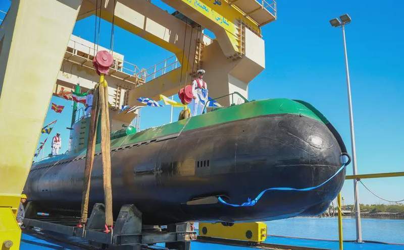  霍尔木兹海峡面临严峻挑战；伊朗潜艇与水雷组合，形成多层威慑。 新闻 霍尔木兹海峡面临严峻挑战；伊朗潜艇与水雷组合，形成多层威慑。 新闻