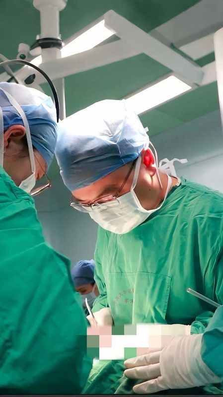 【医学科普】乳腺癌“家庭聚集”现象深度解析：没有血缘关系，为何相继中招？ 新闻