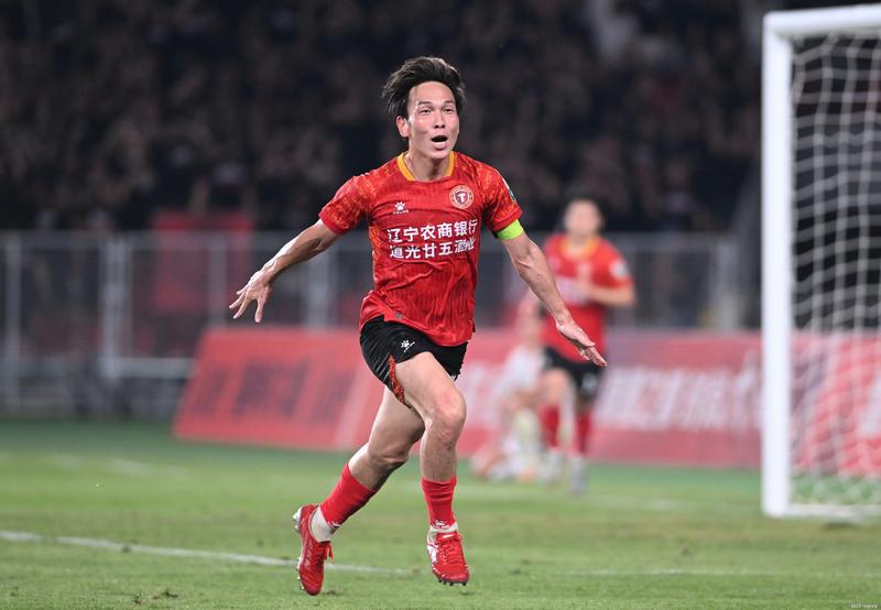  【深度复盘】辽宁铁人外援天团首秀统治级表现：战术体系与执行力的完美共振 体育新闻