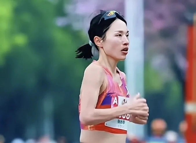  从护士到马拉松职业选手：张水华四个月创收两百万的深层逻辑解析 体育新闻 从护士到马拉松职业选手：张水华四个月创收两百万的深层逻辑解析 体育新闻 从护士到马拉松职业选手：张水华四个月创收两百万的深层逻辑解析 体育新闻