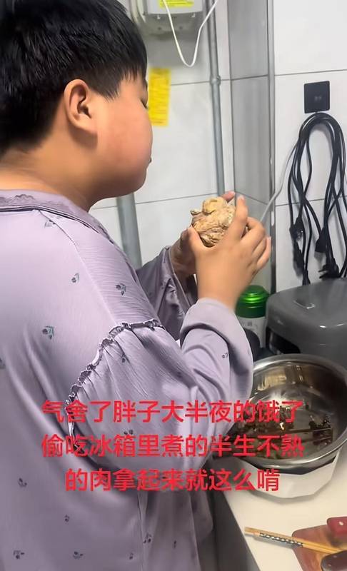 儿童肥胖与黑棘皮症:被忽视的健康信号与科学干预路径 健康养生