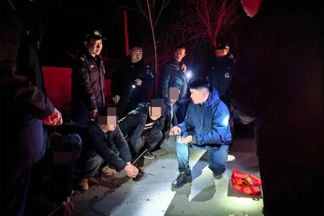 一个村民的迷失:从贫困绝望到铤而走险的警示录 新闻 一个村民的迷失:从贫困绝望到铤而走险的警示录 新闻 一个村民的迷失:从贫困绝望到铤而走险的警示录 新闻
