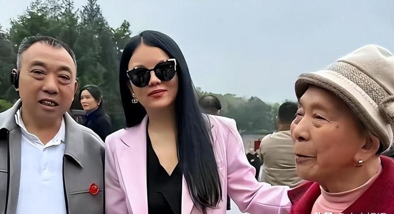  技术拆解·李湘减重方法论：专业团队+极限执行=半年甩肉五十斤的底层逻辑 健康养生