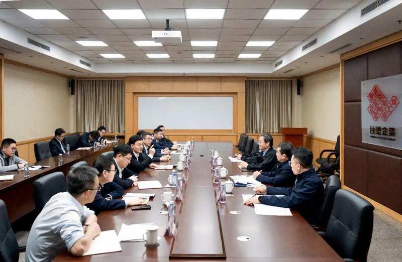 当政府走进工厂:一场关于信心、协同与突围的深度对话 新闻 当政府走进工厂:一场关于信心、协同与突围的深度对话 新闻 当政府走进工厂:一场关于信心、协同与突围的深度对话 新闻 当政府走进工厂:一场关于信心、协同与突围的深度对话 新闻